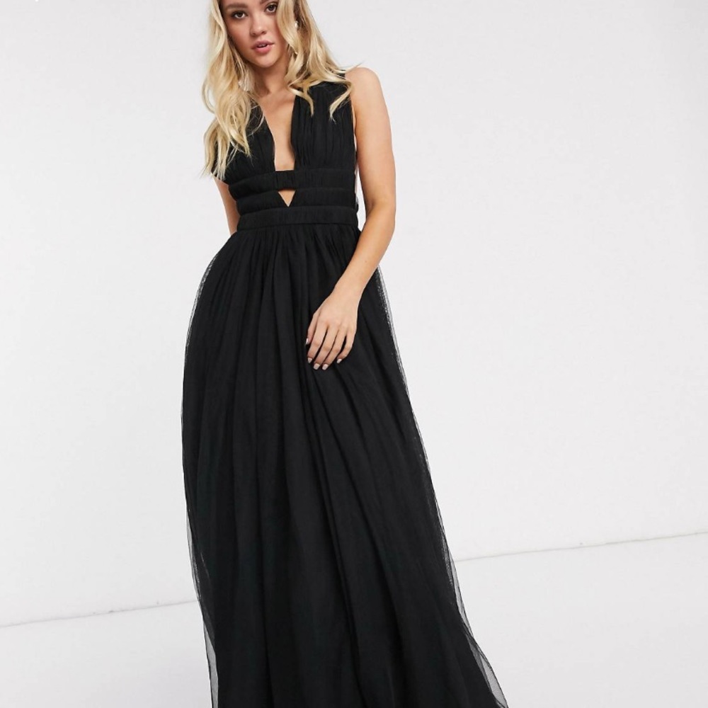 NWT GRECIAN TUELLE MAXI DRESS